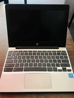 Dell laptop available 1 month warranty k sath