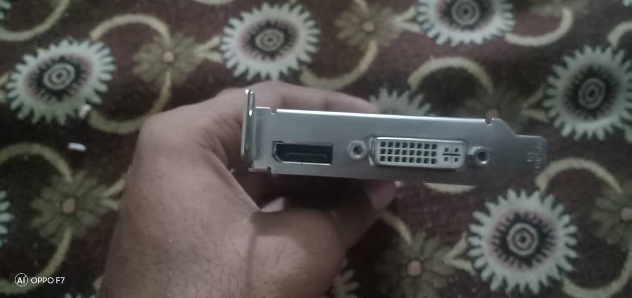 AMD Radeon HD7570 DDR5 1GB 128BIT 2