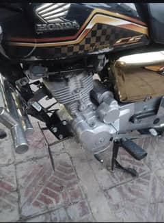 Honda 125 gold edition