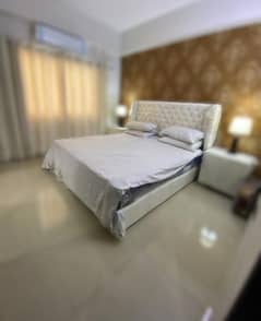 daily basis weekly basis one bad fully furnished luxury apertment available for rent gulbreg greens islamabad