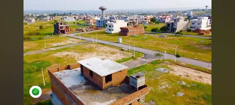 A Residential Plot Of 7 Marla In Gulberg Residencia - Block R 2
