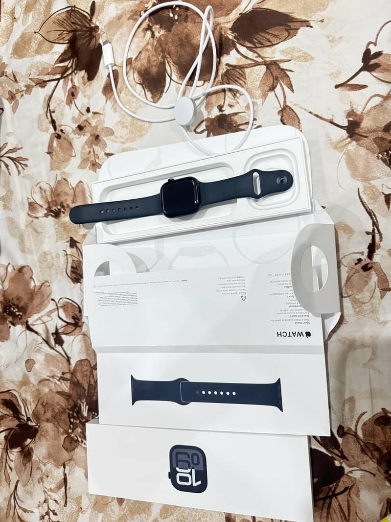 Apple watch series 10 6