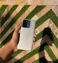Tecno spark 8c/4+2Gb 128Gb 0304"6697119
