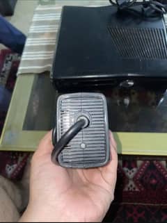 Xbox 360 Slim Edition – 250GB + Games + 2 Controllers (One Golden)