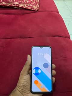 vivo v23e 10/9 condition 8/128 urgent sale need money