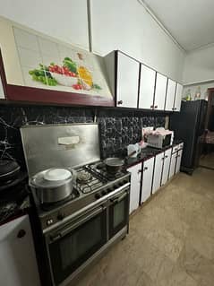 Corner Ground Floor Portion For Rent Available