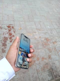 iphone 15 pro max pta hai