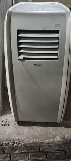 portable 1 ton ac gree heat and cool  r410