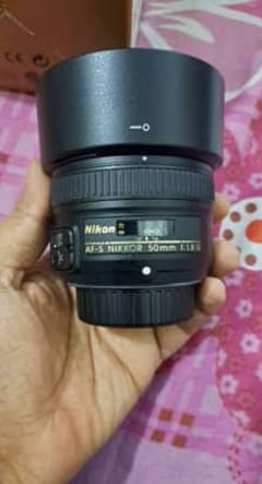 Nikon 50mm 1.8 g lenc used