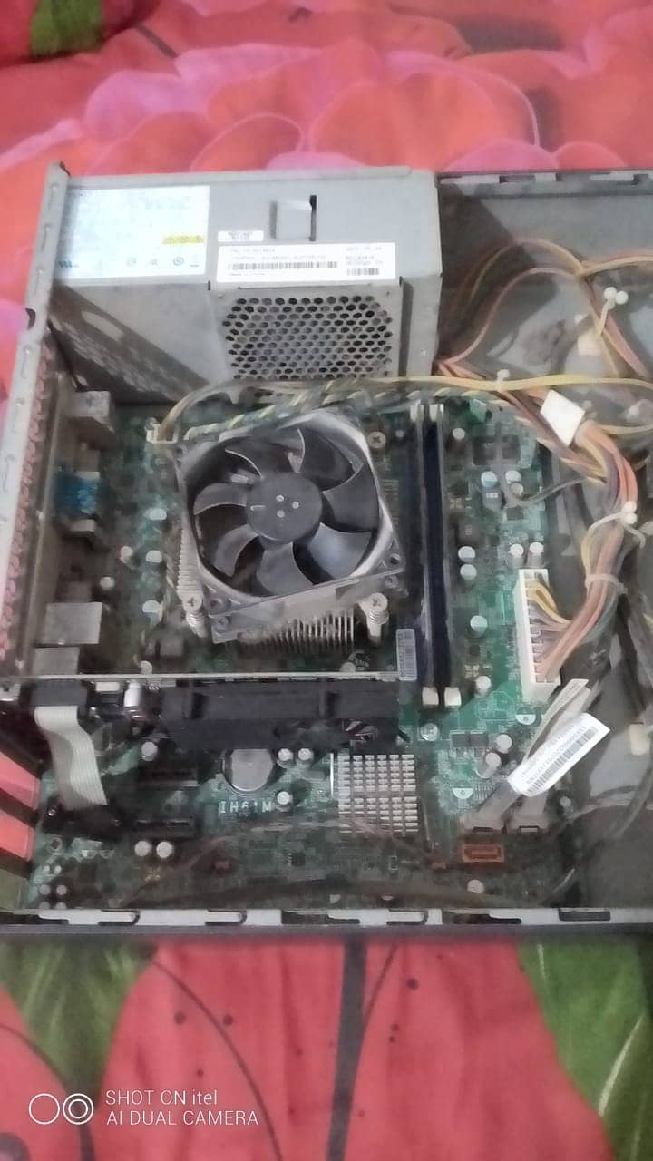 selling my core i3 2nd gen with gtx 730 2gb ddr5 gpu pc 2