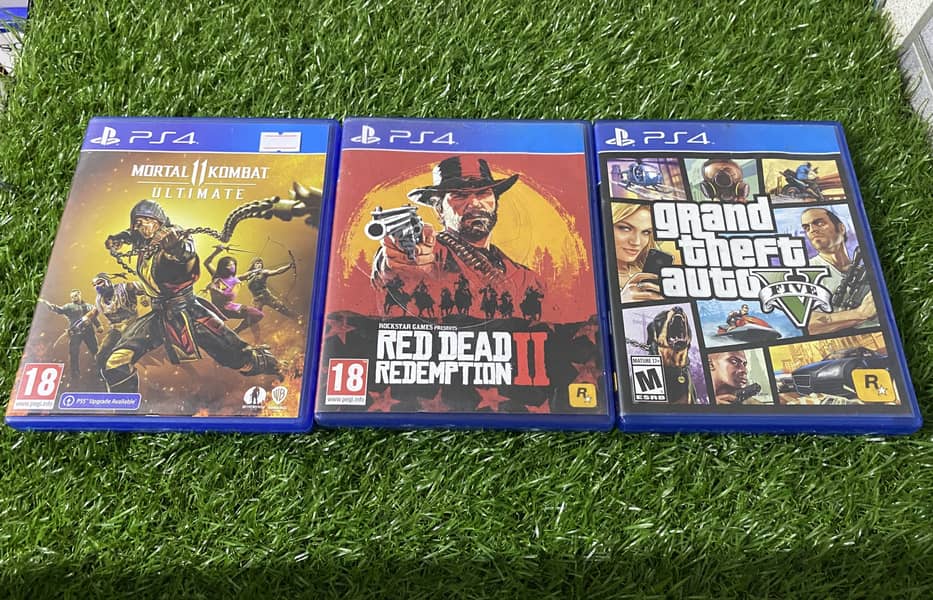 PS4 Fat With 1 Extra Controller 2