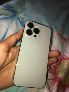 i phone 13pro 03298040996