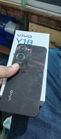 vivo y18 lush condition 4+4gb 128gb