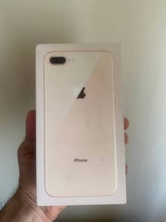 iphone 8 Plus My wttsapp number No 0322/100/7952