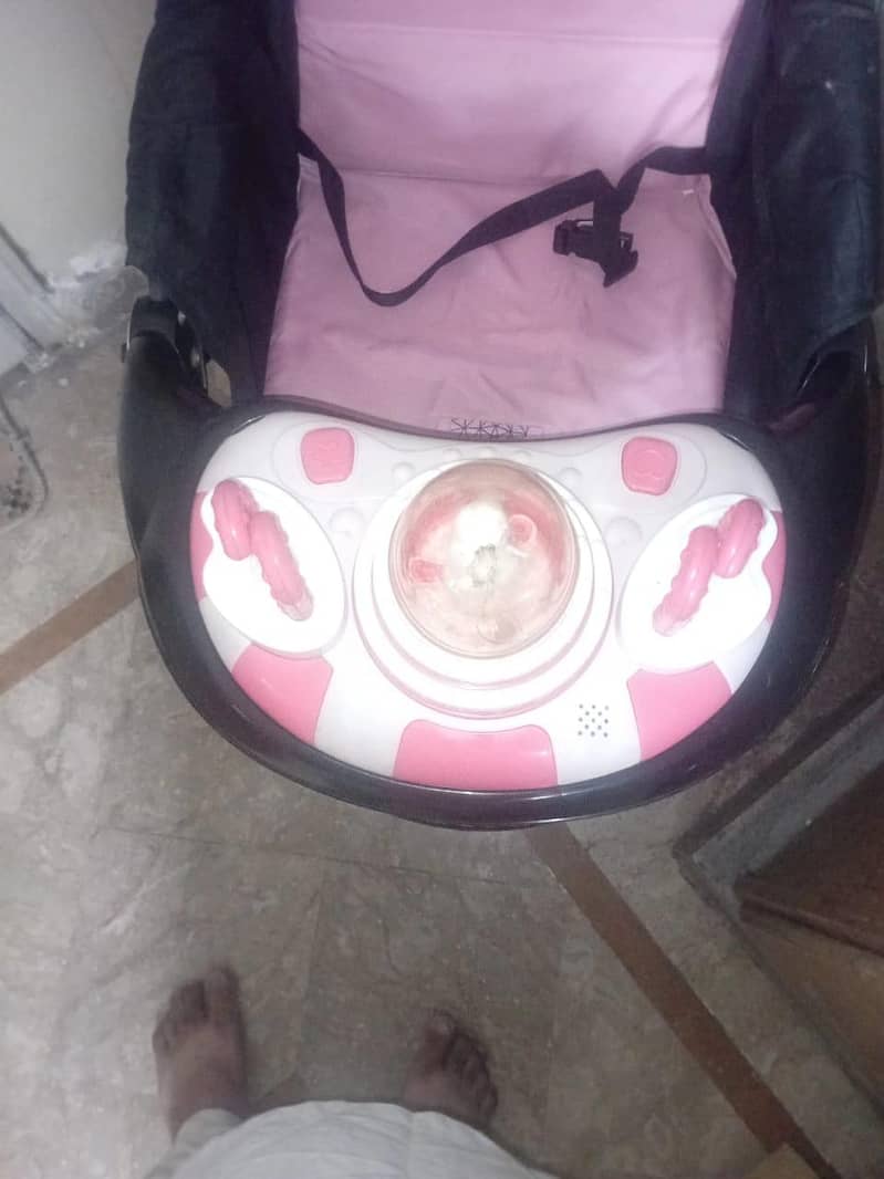 imported stroller in 10/10 condition 5