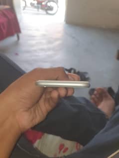 Mobile baut acha ha bs battery change ha panal original ha