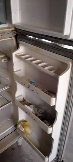 Dawlance Refrigerator