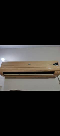 First Hand Used Fast 1.5 ton Ac for Sale