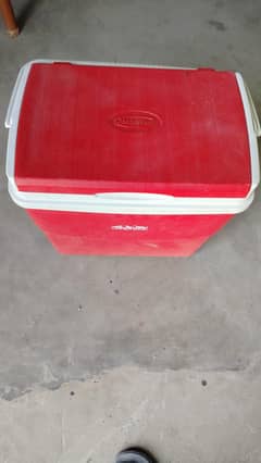 Ice Cooler Box - Keep Cold 