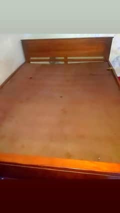 Old Useful Bed 
