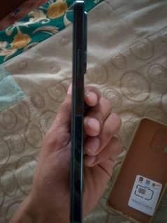 ram 8gb memory 128gb battery 5000mh used in 2months condition new