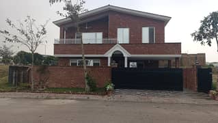 1 Kanal ( 50*90 in Block B ) Designer House. Double Unit Brand New House. Available For Sale in Top City Islamabad.