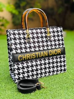 Bag accessories