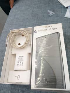 Tecno spark 20 pro plus