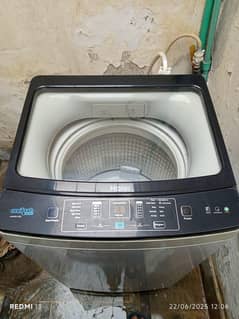 Haier automatic washing machine  HWM85-826