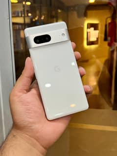 Google Pixel 7 5G (10/10 Condition)