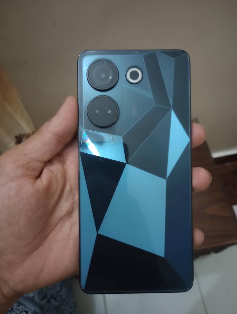 Tecno Camon 20 pro 5