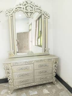 Dressing Table With Mirror For Sale