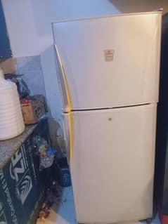 Downlace Refrigerator Urgent sell