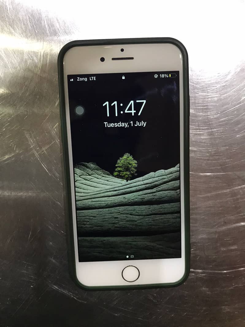 Iphone7 in Red Color with 10/8 condition 2