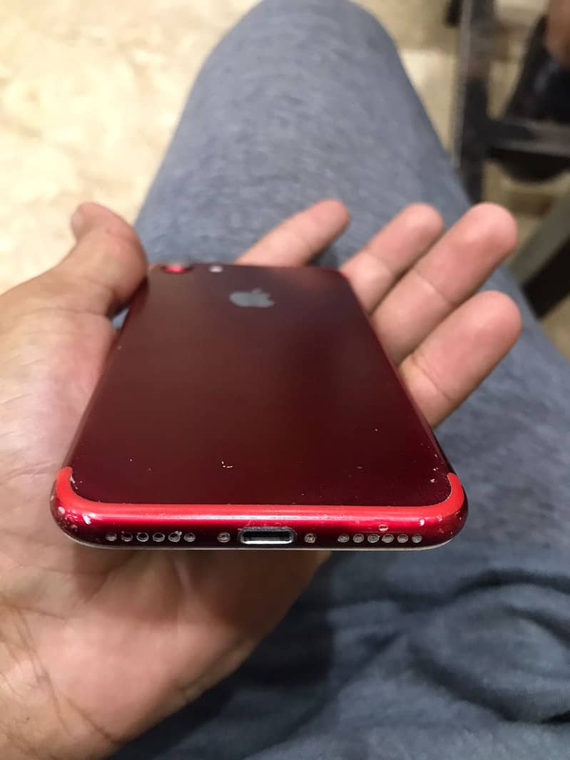 Iphone7 in Red Color with 10/8 condition 4