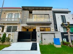 Original Pictures Unfurnished Luxury House DHA Very Hot Location Near TO Park And Market