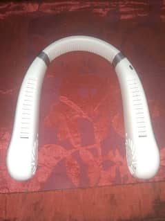 condition neck fan available only 1ooo pkr  with nice quality