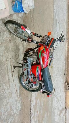 urgent bike for sell contact number 03196883908
