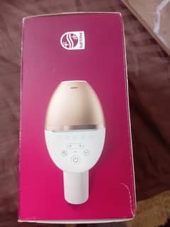 Laser hair removal machine