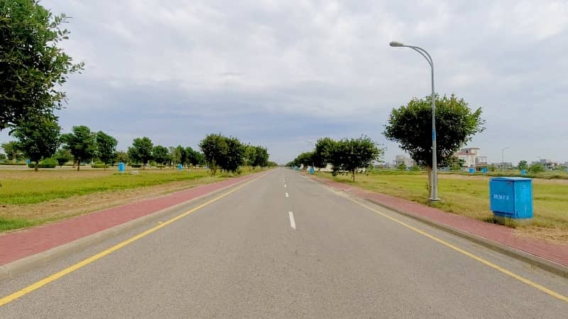 Great Investment Open Form 10 Marla Plot For Sale In G6 Block Bahria Orchard Phase 4 Lahore 11