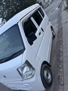 Suzuki Every 2025