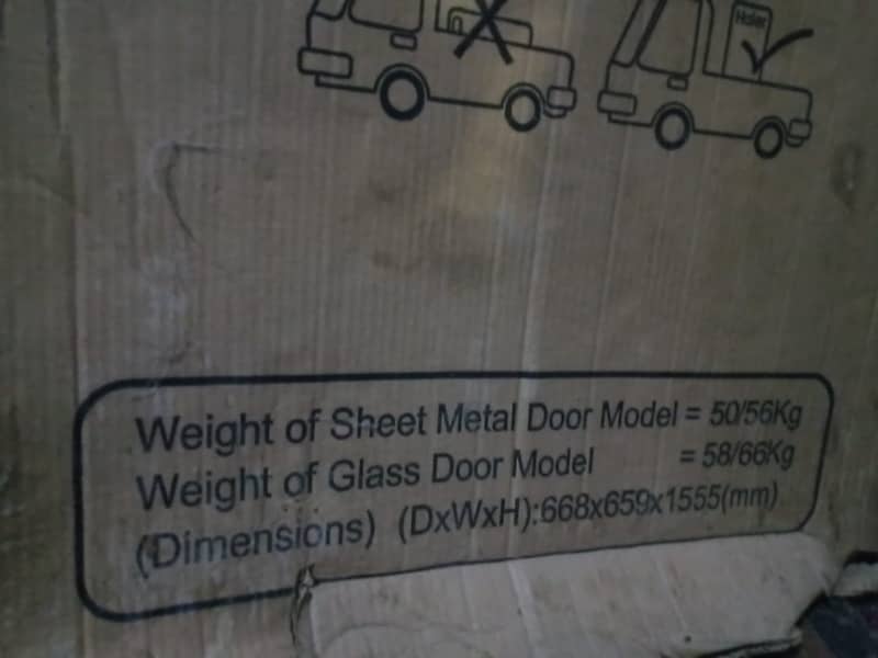 fridge in good condition like new 2023 model but used only 2 month 4