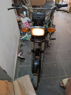 Unique cd70 2020