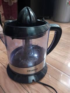 orange juicer
