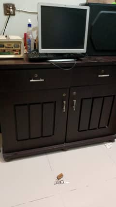 Divider for sale in good condition