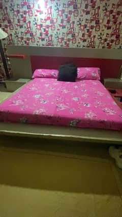 Bed with dressing table with metres spring wala