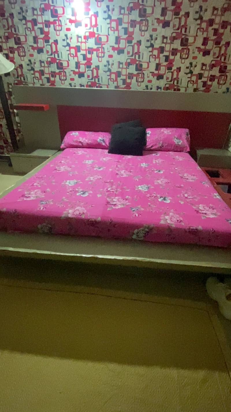Bed with dressing table with metres spring wala 0