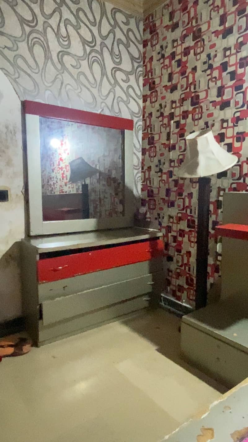 Bed with dressing table with metres spring wala 1