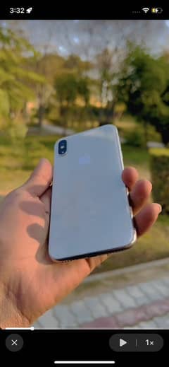 I PHONE X 10by10 PTA PROF Face Id Of