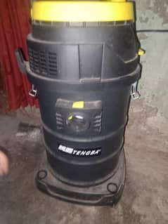 VACUUM CLEANER WET AND DRY